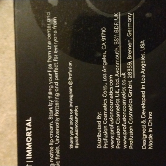 Lip Tint - Picture 9 of 10